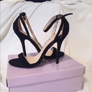 Black open toe Heels